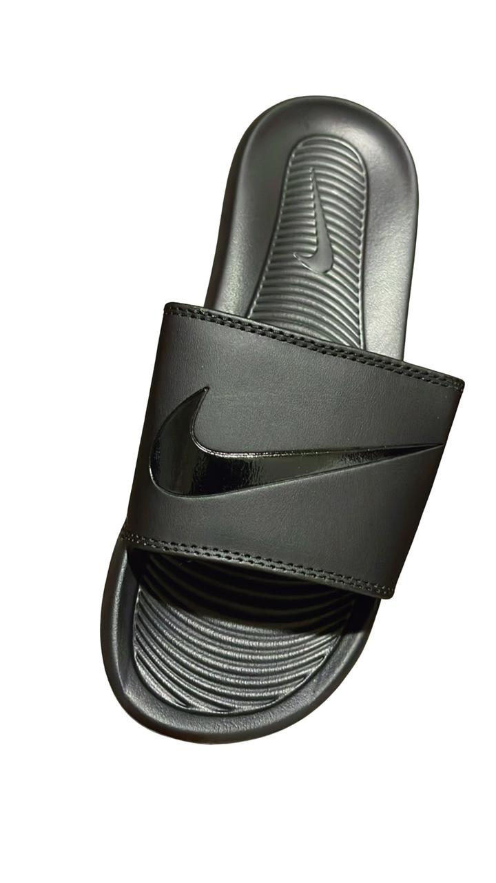 Nike Victori Slides